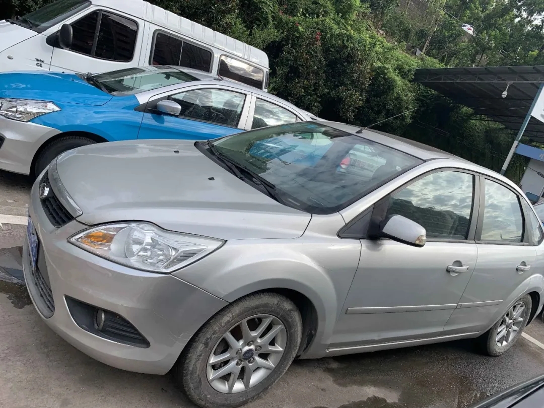 公開(kāi)拍賣(mài)?？怂?、上海別克牌機(jī)動(dòng)車